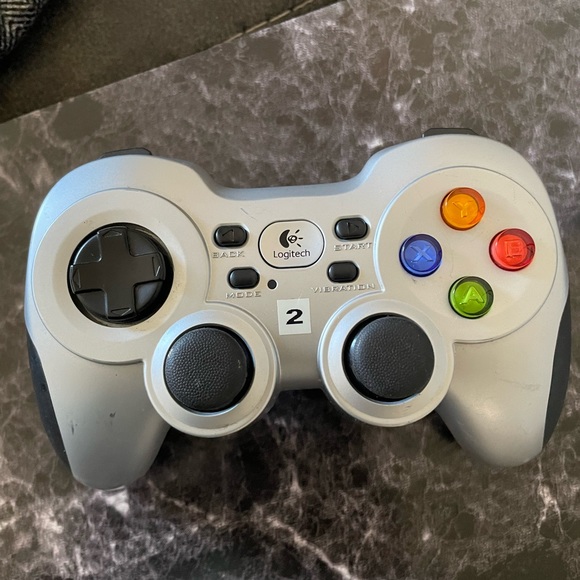 To logitech PC controllers - Picture 2 of 3